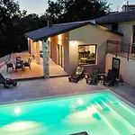 Gloria Villa Sarići